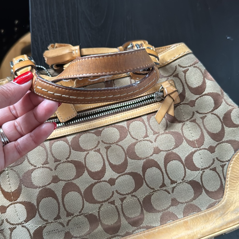 Coach bundle! - Picture 4 of 8